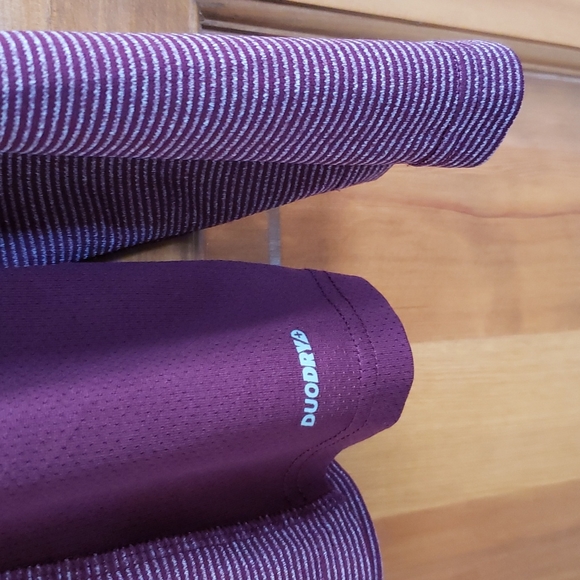 CHAMPION DUODRY+ QUARTER ZIP SPIRT SHIRT. Reflective details, mesh sides. SIZE M - Picture 5 of 6